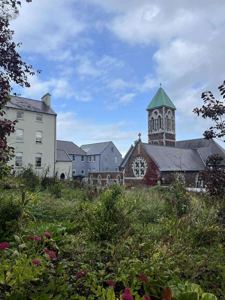 PresWexHub's tweet photo. More pictures from the gorgeous grounds of @NanoNaglePlace - many thanks to Mr Rolston for organising and Ms Cullen for accompanying us! #studentvoice #studentleadership (3/3) https://t.co/zJsS2bop9h