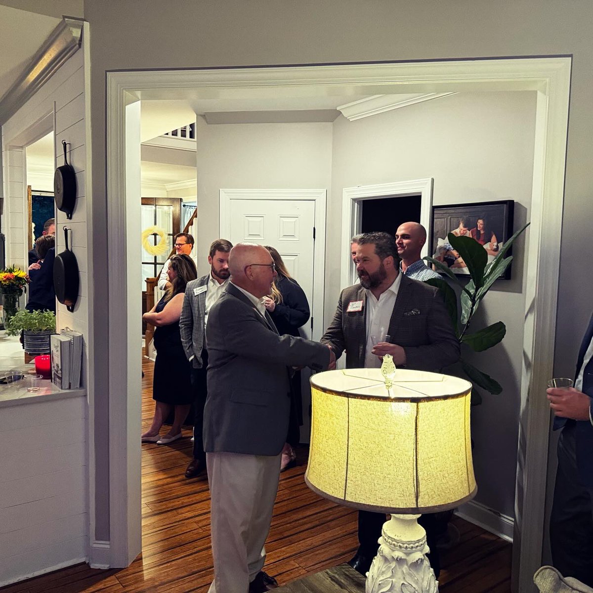 ChrisBurgerTN's tweet image. Proud to support @KenMoore4Mayor of Franklin. A good, decent and honorable person. And, an effective leader for Franklin.