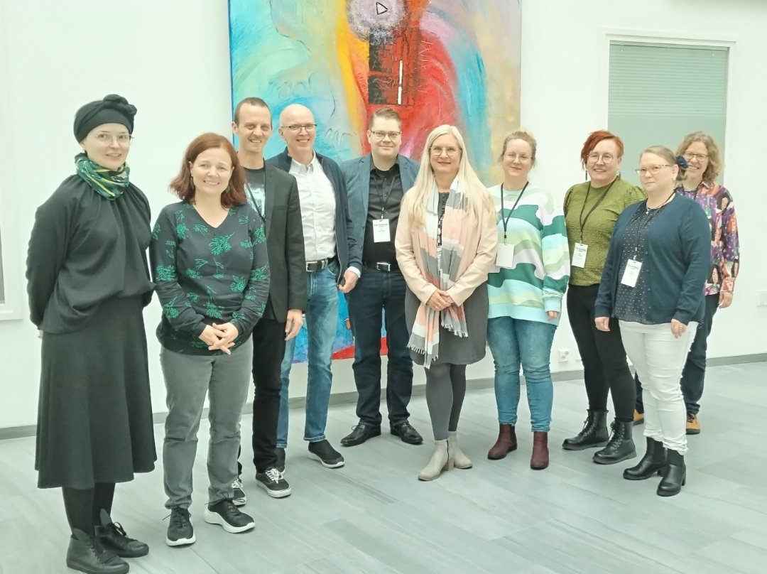 #Mielenterveys ja #päihdepalvelut #kehittäjäverkosto läsnäseminaari takana, paikassa <a href="/hyvaep/">Etelä-Pohjanmaan hyvinvointialue</a>, Seinäjoki.

Iso kiitos osallistujille, paikallisille järjestäjille ja <a href="/THLorg/">THL</a> porukoille.

"Yhteistyön tilalle on tullut yhdessä tekeminen" - tässäkin todiste siitä #kehittäminen 👏