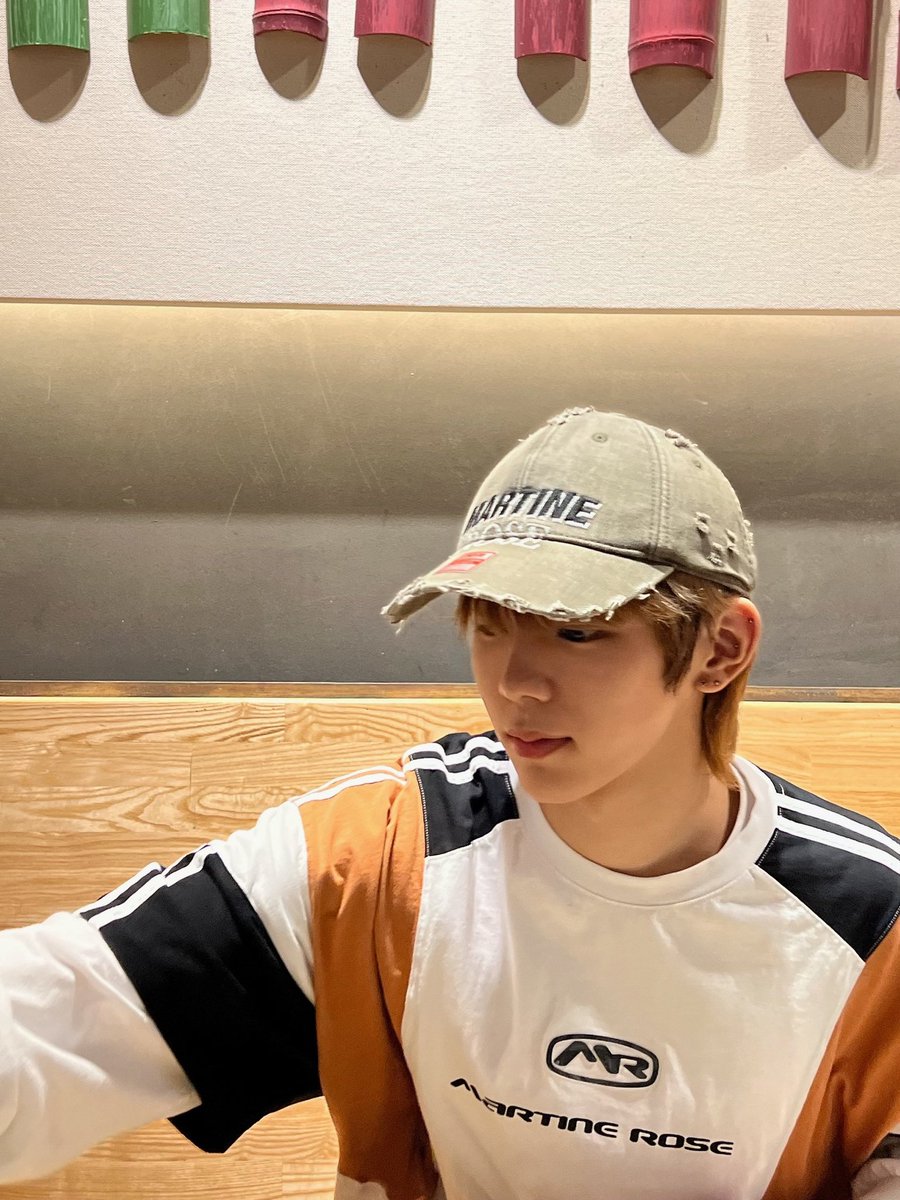 achootaroo's tweet photo. POV: nemenin adik gemesku mam🥹🧋 https://t.co/cWtgFIS5bO