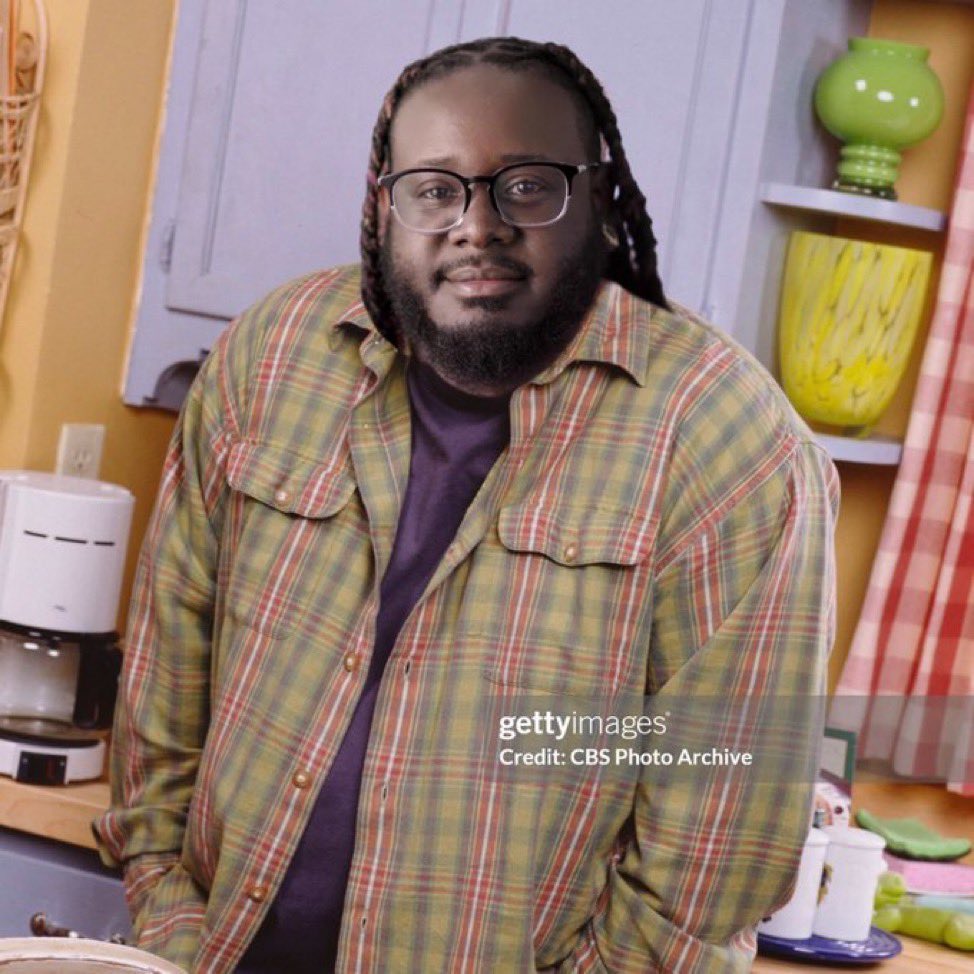 When she’s at the bar and doesn’t have a drink yet