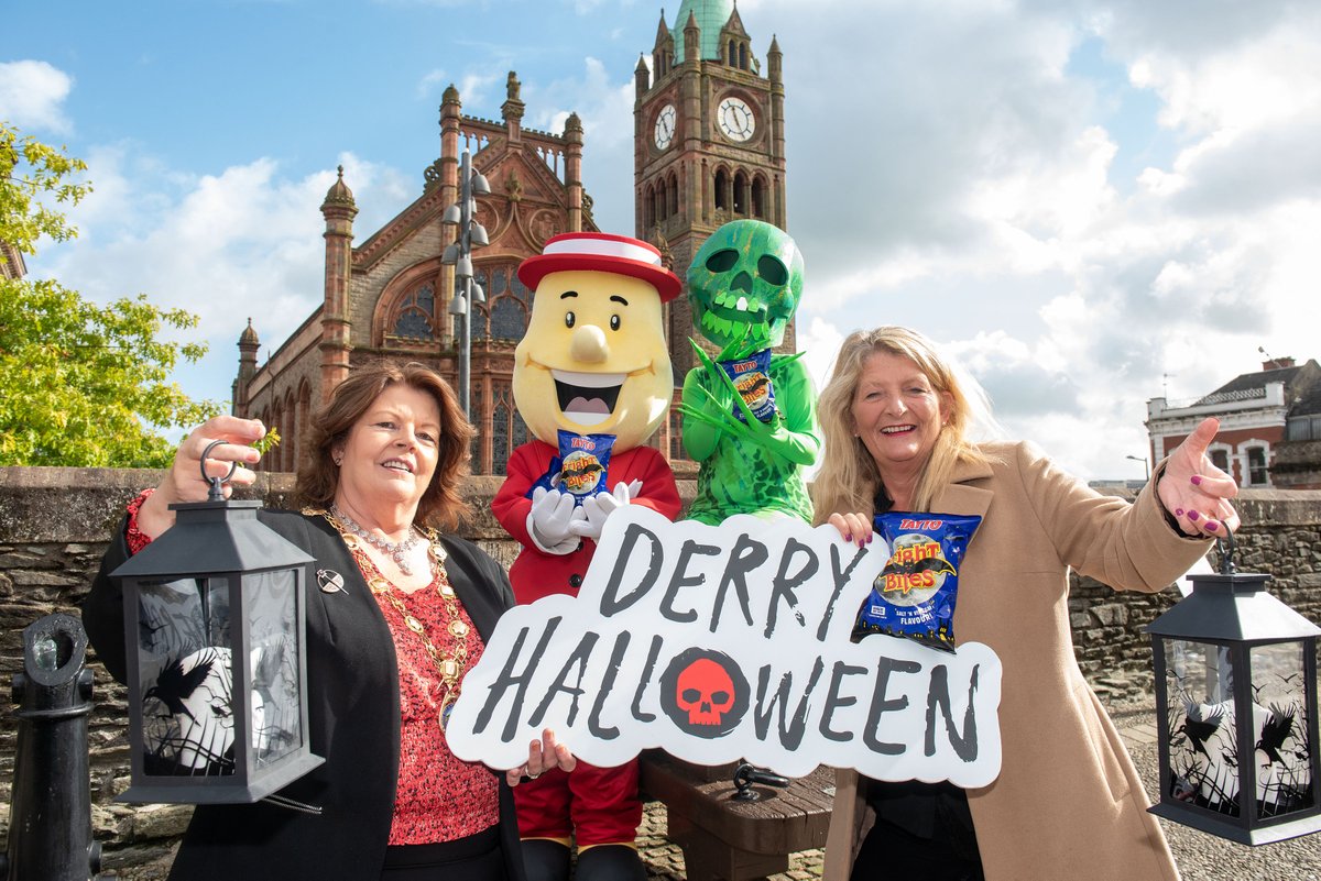 MrTaytoNI's tweet photo. We're getting ready for a spooktacular event at this year's @derryhalloween!๐ฆ
Don't worry though, we'll keep the fright away with the perfect snack, when you're watching the Carnival Parade๐
#FrightBites #TaytoNI https://t.co/ggh0MN0WEs