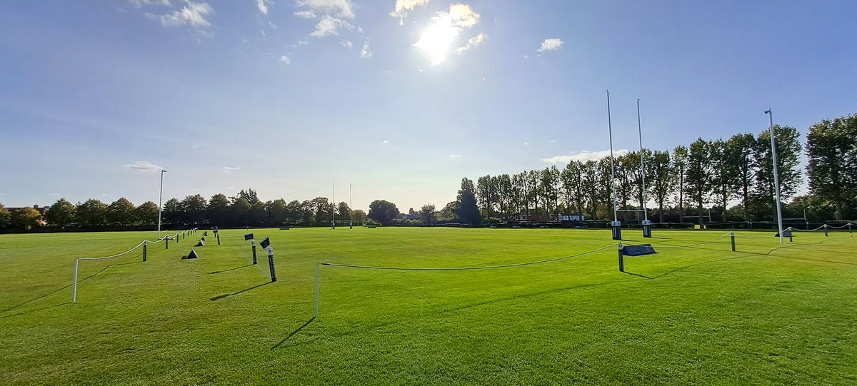 Ollie30296642's tweet photo. Pitches full of rust! Everything is orange from my socks to my cap, apart from that all looking smart for the Saturday fixture against Sedburgh. @SchoolIpswich https://t.co/s4CLfjjmI3