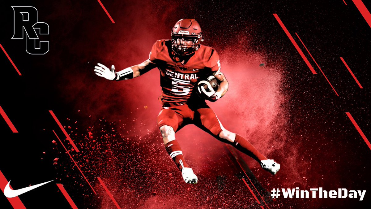 RC_CentralFB's tweet photo. Hitting the road to take on SF Roosevelt tonight at Howard Wood Field! Game starts at 5pm Central Time. #WinTheDay https://t.co/pi4CrFnPEz