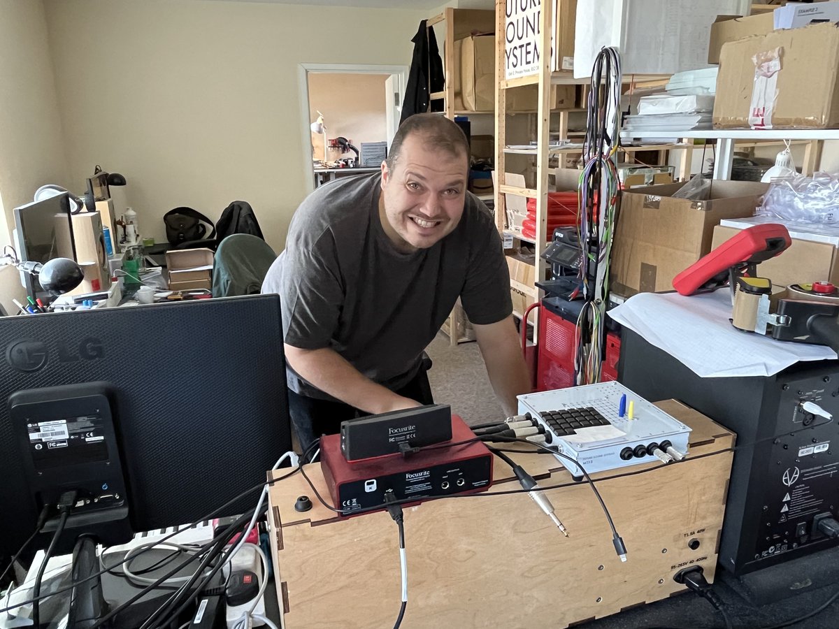 FutureSndSystem's tweet image. MACHINA BRISTRONICA.
TOMORROW.
WEST COUNTRY SYNTHESIS MASSIF.
//nuance filter engaged//
Tickets: ra.co/events/1250668
Angles: dj40grit.bandcamp.com/track/enhancels