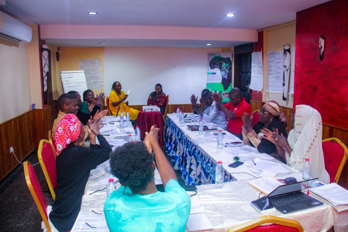 evihdaf's tweet photo. For the past weeks, #DataCollectors for the @Agency4All twin research on contraceptive hesitancy and infertility in Cameroon, have been participating in a training session organized by EVIHDAF, country-lead for these studies.
Learn more about the project👇 https://t.co/bC9DSLYd19 https://t.co/R7mBCSursK