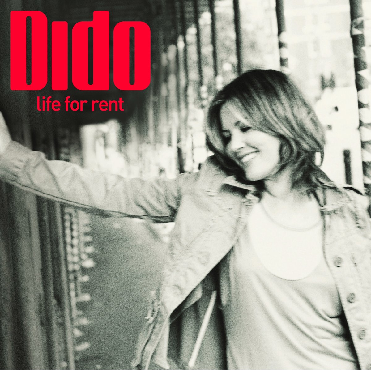 SonyMusicUK's tweet image. Celebrating 20 years of @didoofficial&apos;s &apos;Life for Rent&apos; ❤️ Dido.lnk.to/LifeForRent20Y…

Share your memories of the album 👇 #LifeForRent20