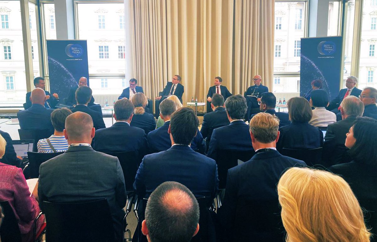 Clément Beaune tweet media