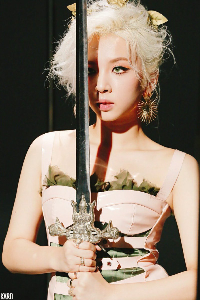 mikkarrae's tweet photo. JIWOO of KARD is reportedly joining Netflix’s "Alice in Borderland Season 3", as one of the lead characters of the show.

It is said that she will be playing a role of a foreign exchange student from Korea who also got stuck in the Borderlands to fight for her life. https://t.co/LEmmjt5zUf