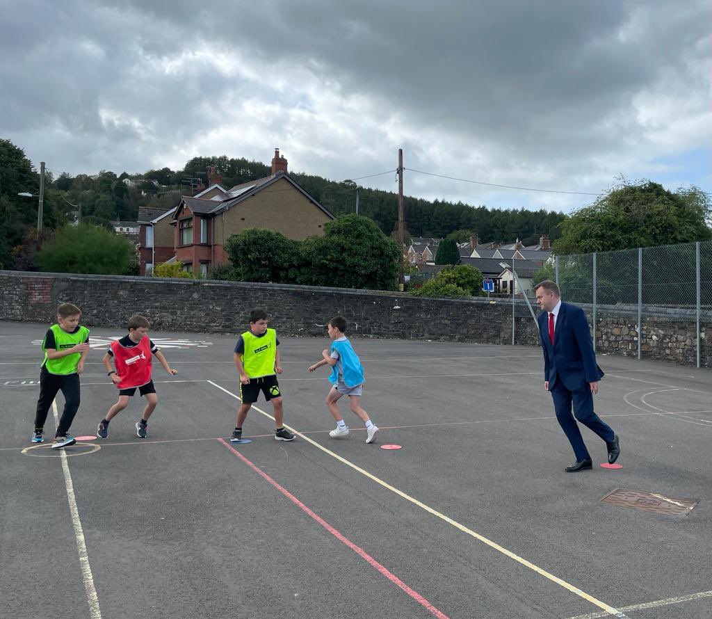 Nick Thomas-Symonds (@nicktorfaen) on Twitter photo -<a href="/Georgestreetpri/">Georgestreetprimary</a> children in my constituency are benefiting from the @JoyofmovingUK programme by <a href="/FerreroUK/">Ferrero UK & Ireland</a>, delivered by <a href="/CountyCommunity/">County In The Community</a> and @EFLTrust.
Great to take part today!
#joyofmovinguk -<a href="/Georgestreetpri/">Georgestreetprimary</a> children in my constituency are benefiting from the @JoyofmovingUK programme by <a href="/FerreroUK/">Ferrero UK & Ireland</a>, delivered by <a href="/CountyCommunity/">County In The Community</a> and @EFLTrust.
Great to take part today!
#joyofmovinguk