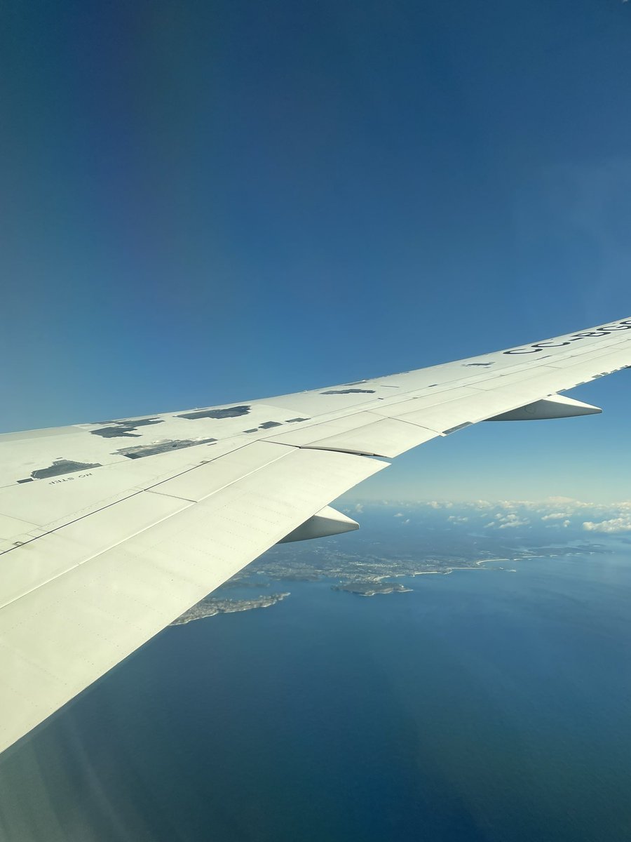 DylanMathiesen's tweet photo. @twistieman @jeffbarr I flew on the same plane 11 months ago. Good to know the tape is holding up! https://t.co/OgVmR8bO1D