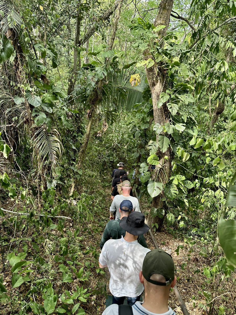 CRIMJUST_UNODC's tweet image. 🏁 Concluding an eye-opening and unforgettable 🇺🇳@UNODC_CRIMJUST &amp;amp; #SIMCI workshop on current trends in cocaine production &amp;amp; trafficking in 🇨🇴. Grateful to @IllicitRoutes 🇪🇺 for enabling this activity and the seasoned experts who shared their experience and insights with us. 🙏