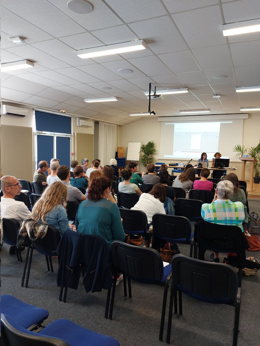 Réunion des personnels infirmiers à <a href="/LvvNumerique/">LvvNumerique</a> 
➡️Point sur  LIEN 🙏aux 2 formatrices  
➡️Travail sur la campagne de vaccination HPV avec le CVP
🙏aux IDE pour leur investissement dans ce projet
➡️Focus sur la lutte contre  #harcelement 
<a href="/DSDEN79/">DSDEN Deux-Sèvres</a> 
<a href="/v_guggiari/">Guggiari Véronique</a> @AllegreSabrina