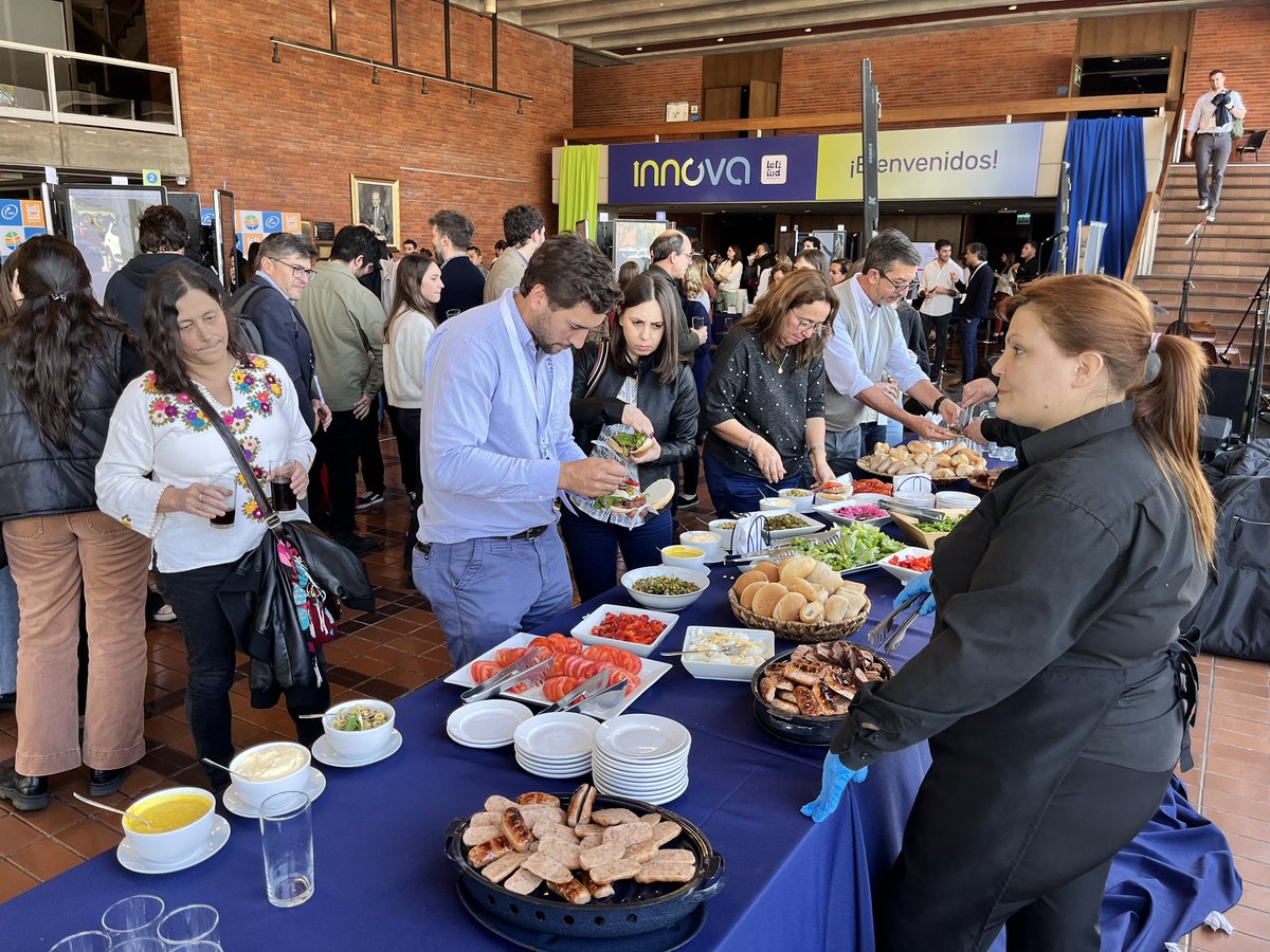 LATU_uy's tweet photo. #AHORA en el Parque Tecnológico del #LATU está sucediendo #Innova2023, el simposio internacional de innovación y desarrollo de alimentos de @latitud_uy con una amplia asistencia de expertos nacionales e internacionales. Seguí los mejores momentos del evento en sus redes sociales https://t.co/OI0xeQ4orb