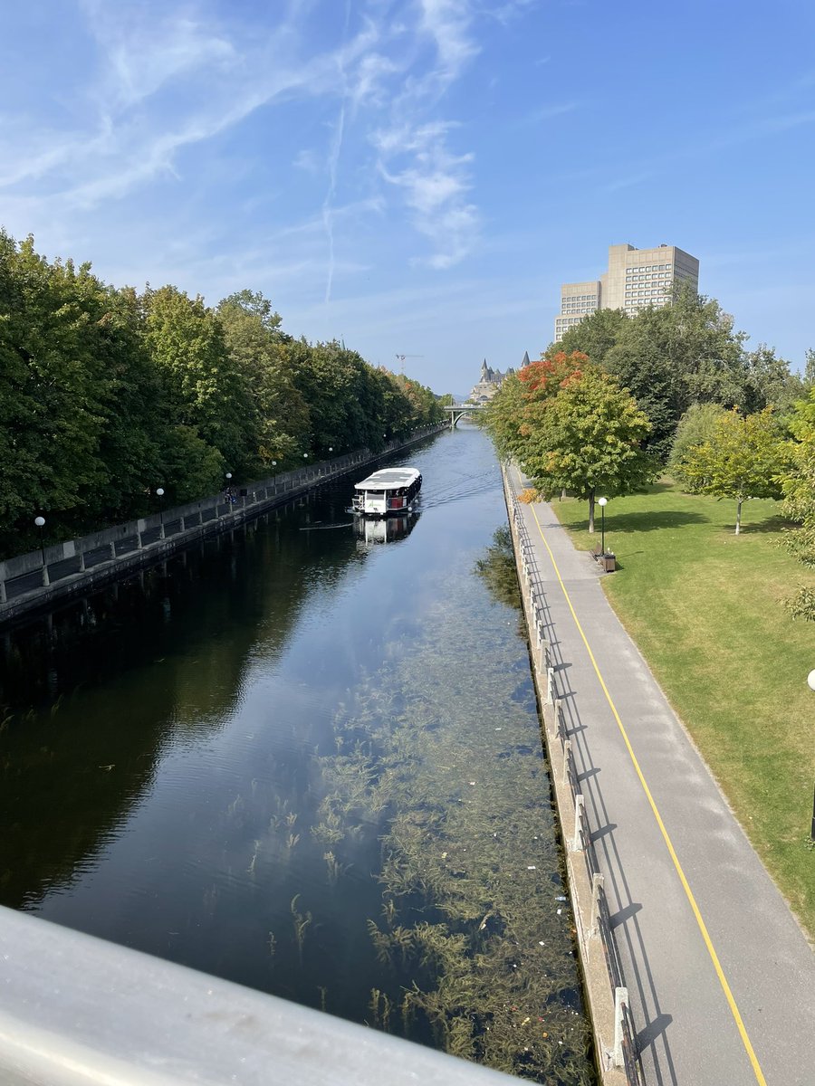 OMG only 2 #weekend left in the season! Sign up &amp; join our #FREE tour Saturday at 11AM Visitors with <a href="/CUGHnews/">CUGH</a> or staying at <a href="/ottawahotels/">Ottawa Hotels</a> like <a href="/fairmontlaurier/">Fairmont Laurier</a> <a href="/legermainhotels/">Hôtels Le Germain</a> <a href="/LordElginHotel/">The Lord Elgin Hotel</a> <a href="/OttawaMarriott/">Ottawa Marriott</a> <a href="/TheWestinOttawa/">The Westin Ottawa</a>