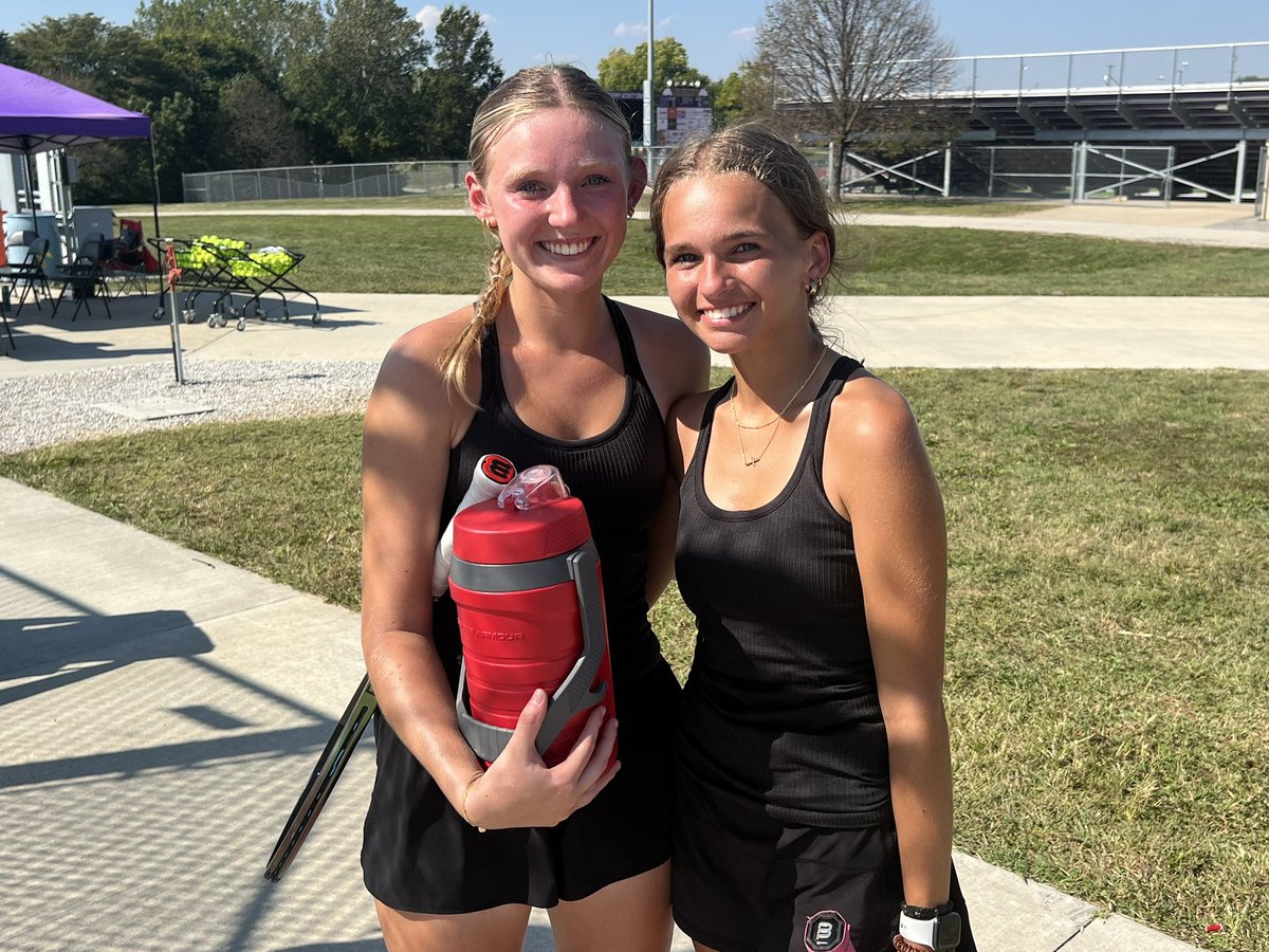 PCHSAthletics1's tweet photo. Mayne/Holbrook win their semifinal match and 🥊 their 🎟️ to #state2023! https://t.co/qMQhitYrfV