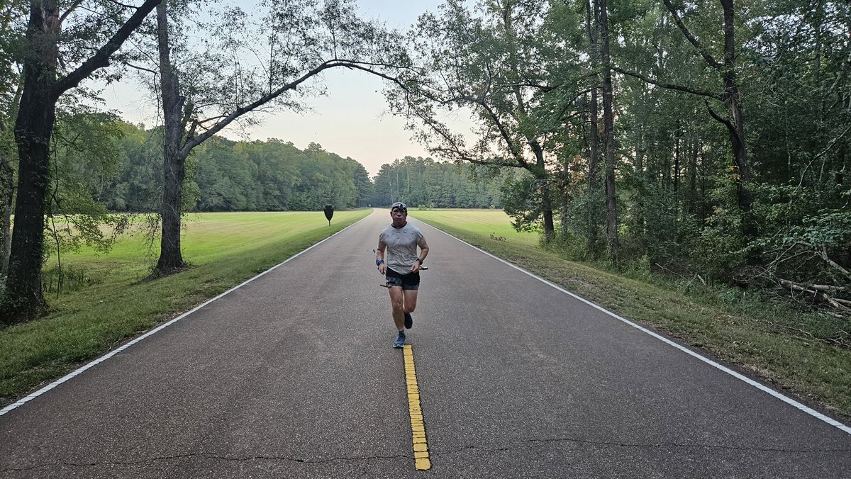 tatereeves's tweet photo. There’s a silent epidemic in our nation. There are veterans committing suicide every day. And more first responders die of suicide than in the line of duty each year.

Army combat veteran Phil Parsons is currently running the entire Natchez Trace Parkway to raise awareness about this important issue.

Godspeed and thank you, Phil. Mississippi supports you and is cheering you on!