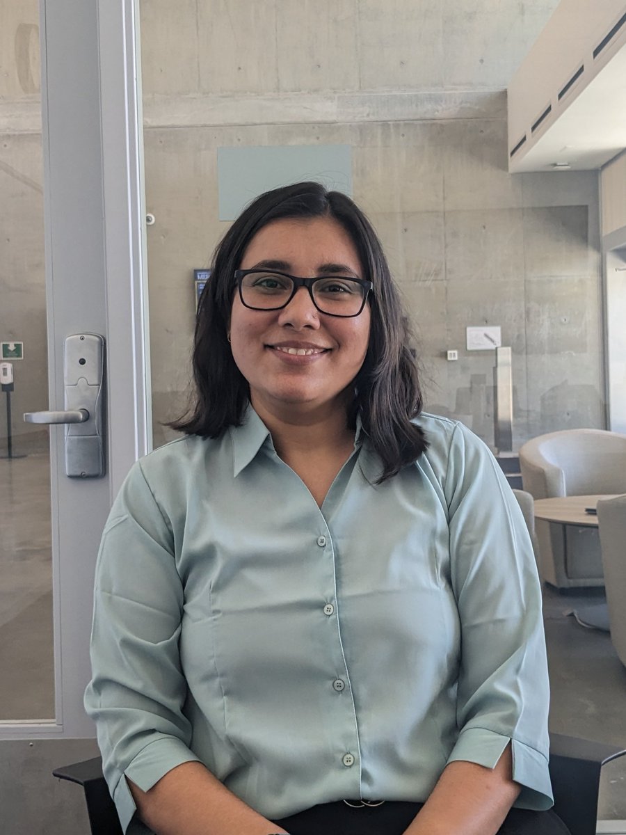UC Merced Physics (@ucmercedphysics) on Twitter photo Today our colloquium speaker was be our very own Dr. Monika Sanoria who gave an in-person talk about “Collective motion of Active Brownian particles".
Dr. Sanoria is a post-doc affiliated with <a href="/CCBM_UCMerced/">CCBM</a> works with Prof. Ajay Gopinathan. <a href="/SanoriaMonika/">Monika Sanoria</a> <a href="/ajay_gopinathan/">AjayGopinathan</a> Today our colloquium speaker was be our very own Dr. Monika Sanoria who gave an in-person talk about “Collective motion of Active Brownian particles".
Dr. Sanoria is a post-doc affiliated with <a href="/CCBM_UCMerced/">CCBM</a> works with Prof. Ajay Gopinathan. <a href="/SanoriaMonika/">Monika Sanoria</a> <a href="/ajay_gopinathan/">AjayGopinathan</a>