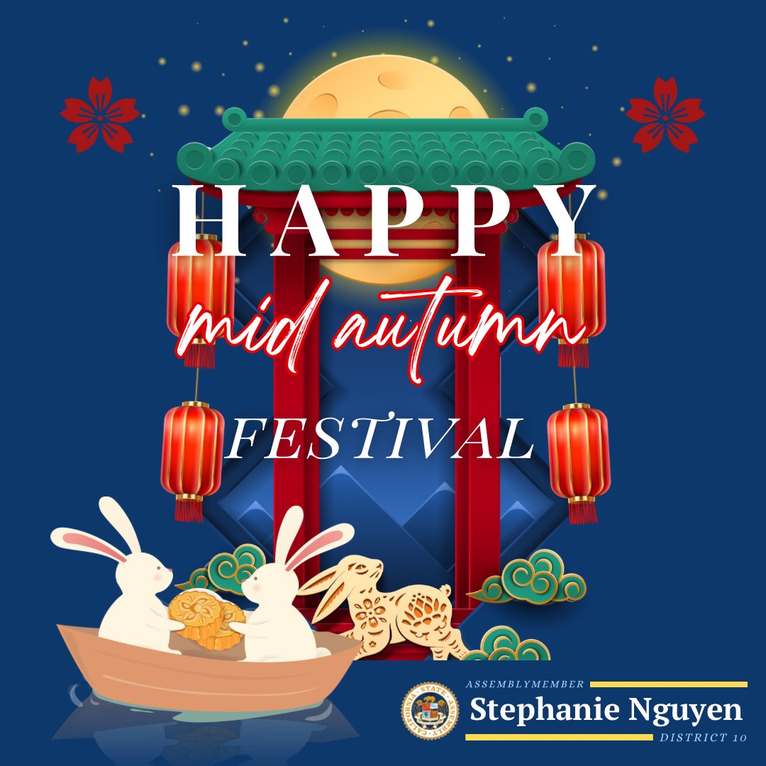The Mid-Autumn Festival, also known as Lantern Festival, Moon Festival, or Mooncake Festival, is a holiday that is all about the appreciation and celebration of the moon! Happy Mid-Autumn Festival 🎊🌕🏮 #MidAutumnFestival #MoonCake #MidAutumn