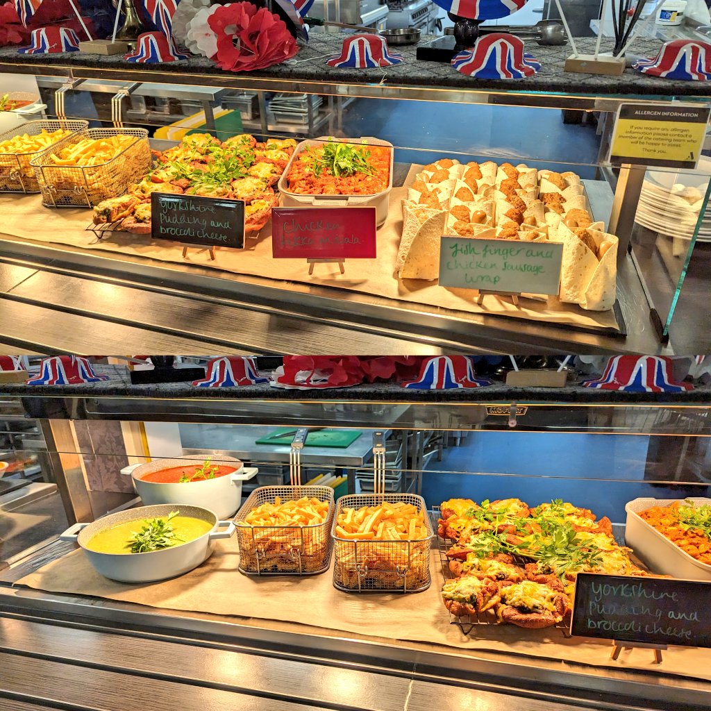 DjDazinthekitch's tweet photo. Finally of our European food, week long tour supporting @HA_FrenchDept @HA_GermanDept European day of languages @HabsAdamsGS #Britishtheme π¬π§π¬π§π¬π§ great week and amazing uptake and feedback, well done team @Academy_Food_UK @OCSUK_IRE π¬π§π½οΈπ΄π¬π§π½οΈπ΄π¬π§π½οΈπ΄π¬π§π½οΈπ΄π¬π§π½οΈπ΄π¬π§π½οΈπ΄π¬π§π½οΈπ΄π¬π§π½οΈ https://t.co/9egErJoC82