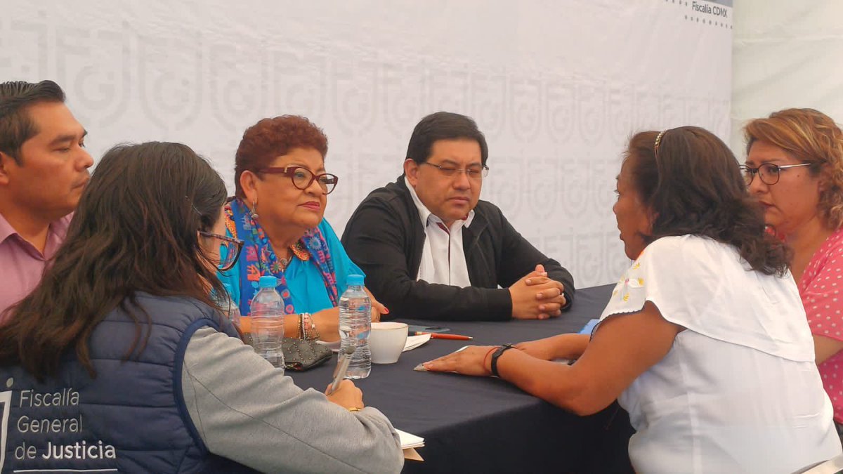 Las acciones interinstitucionales en cuestión de seguridad y justicia son fundamentales. 

Agradezco el compromiso y trabajo constante de la Fiscal de la Ciudad de México, <a href="/ErnestinaGodoy_/">Ernestina Godoy Ramos</a>  quien estuvo atendiendo de manera presencial, junto a un servidor.