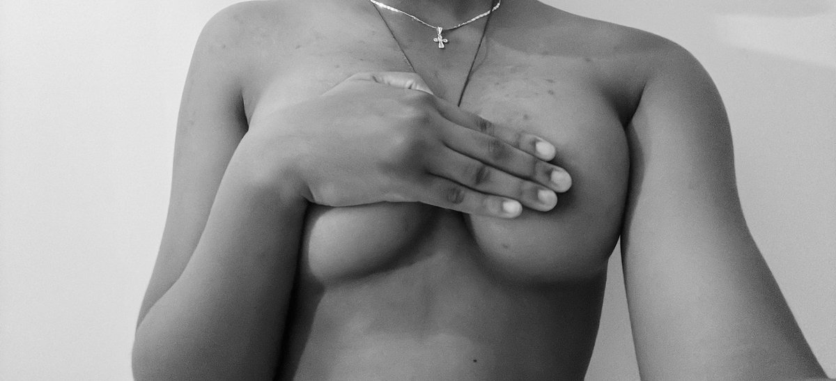 misstress_jadee's tweet photo. Hope your wife doesn’t mind when you stroke to my itty bitty tiddies while i drain you

#homewrecker #findom #Divorce https://t.co/AXyfSMFUxs