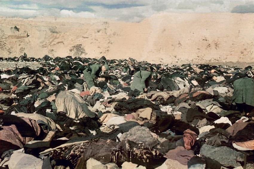 September 29-30, 1941 | The massacre in Babi Yar.
Under the supervision of Einsatzgruppe C, a special team of German SS troops supported by other German units and local collaborators began the murder of Jews of Kiev.

In two days 33,771 Jews were murdered. And these were just