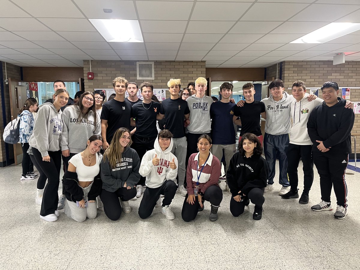 Mrs. Jackson tweet media