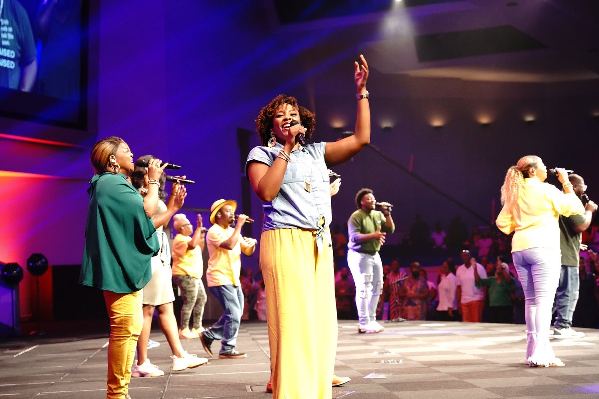 faithchapelbham's tweet photo. Psalm 96

1 Sing to the Lord a new song;
    sing to the Lord, all the earth.

__________
Hey fam, a friendly reminder that God loves YOU!!✨ Tag someone below who needs to hear this👇🏾

#godisgreat #godlovesyou #faithchapel #churchfam #reminder #experiencejesus #beourguest https://t.co/ptSP2RjebE