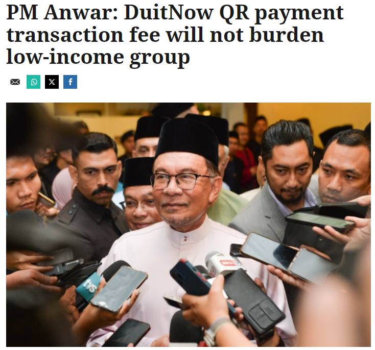 bitcoinmalaya's tweet photo. Regarding the DuitNow QR fees, many people said "Just a tiny 0.25% fees only". 

That's what bankers love to hear.

Imagine this scenario......

Let's say I buy some pisang goreng, the pisang goreng boss pays 0.25% fees to the bank.

He then buys groceries from supermarket, the supermarket pays 0.25% fees to the bank.

The supermarket boss then goes to a restaurant, the restaurant pays 0.25% fees to the bank.

The restaurant boss goes for car wash, the car wash boss pays 0.25% fees to the bank.

The car wash boss buys some clothes for his wife, the fashion store lady boss pays 0.25% fees to the bank.

Then she goes for a haircut, then...another 0.25%...

The "money" moves around electronically from places to places.

Along the way, The banks will absorb 0.25% fees from EVERY SINGLE TRANSACTION of our daily life.

In other words, we are transferring the wealth from common folks to the bankers.

Now, do you still think "Oh just 0.25%, tiny fees only lah"?