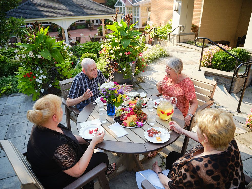 pphfamily's tweet image. We have a variety of senior living options to choose from. These include: independent living, personal care, memory care, and skilled nursing &amp;amp; rehabilitation.

Read more: buff.ly/40sxp9V 

#SeniorLiving #WeAreFamily #TeamPPH #SupportPPH #Choices