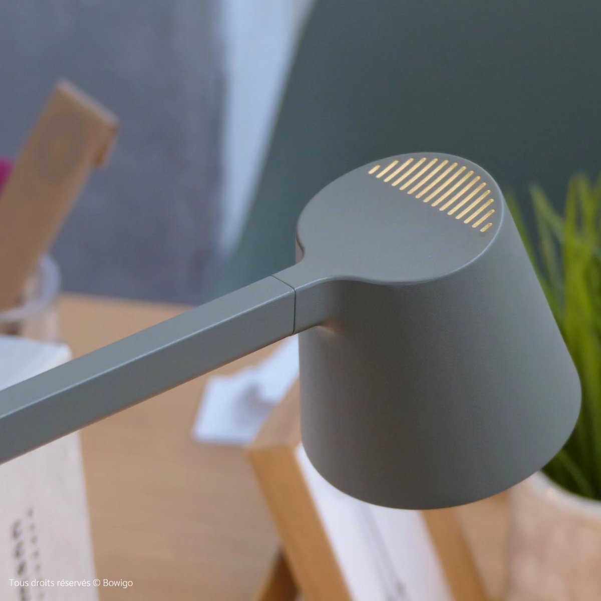 bowigo's tweet photo. 💡 Découvrez la lampe de table TIP par @muutodesign : design moderne, éclairage tactile, polyvalente. Créez l'ambiance parfaite ! 💫🪻
#interiordesign #homedecor #designer #shoponline #rangement #mobilier #home #interiordesign #design #furnituredesign #light https://t.co/u7pqzm8gwj