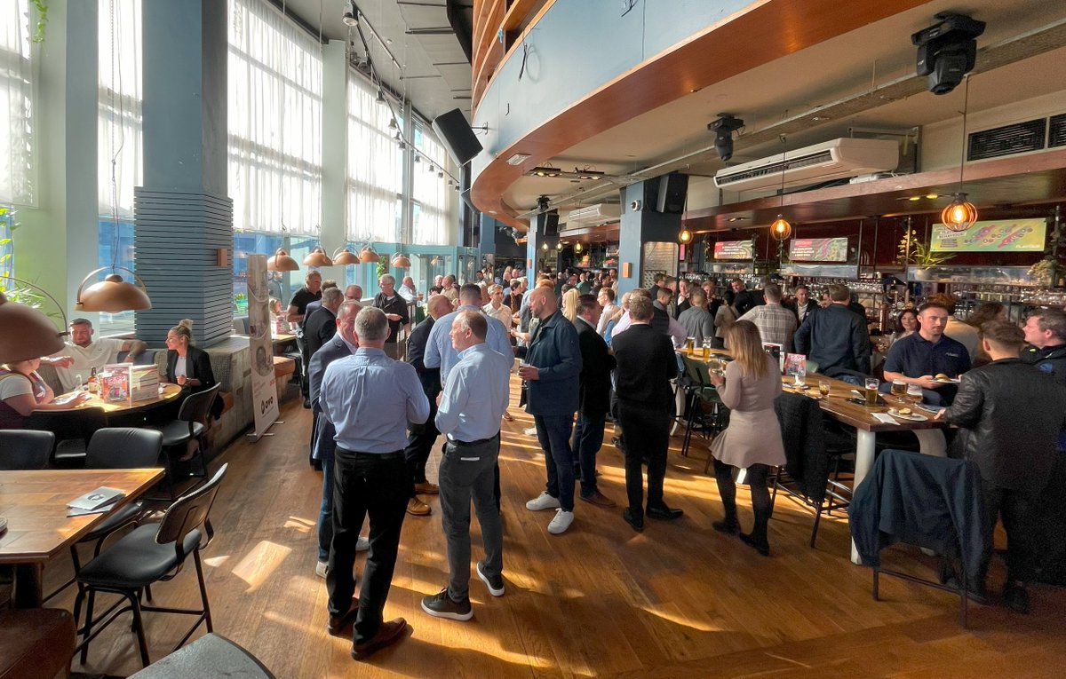 It was a pleasure welcoming everyone back to Last Friday Club after our summer break.
We think it's safe to say that the new venue was a great success! Thank you to @OvoSpaces for generously sponsoring this event and kick-starting a new season of LFC 🌟