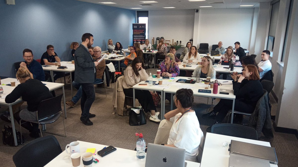 iLab_Swansea's tweet image. Fantastic first day of induction for the 3rd cohort of MSc Advanced Health &amp;amp; Care Management &amp;amp; MBA students. Looking forward to seeing you tomorrow- what an amazing cohort- we hope you enjoyed as much as we did - thank you!  @SoMSwansea  #InnovationILA