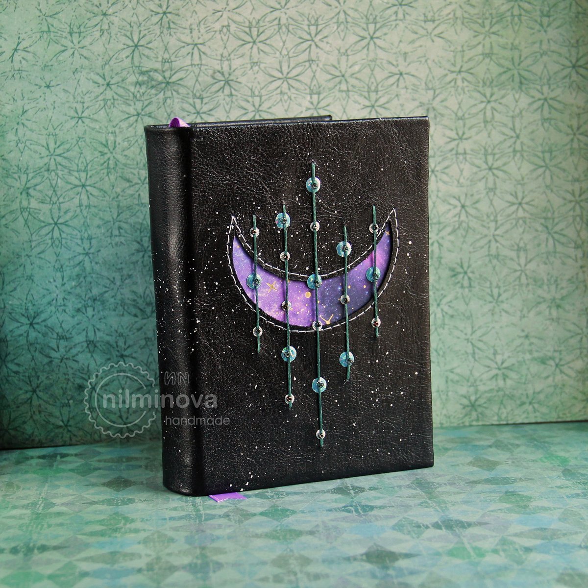 crealandia's tweet photo. Moon notebook Star journal Magic Celestial book Starlight diary
https://t.co/JjxnTiUEGO
#crealandia #birthdaygift #customgift #handmadebag #journalists #notebookcover #notebook #steampunklife #customtote #journalideas #handmade #wallet #passportcover #journal #steampunk #moon https://t.co/MZl3Nci32M