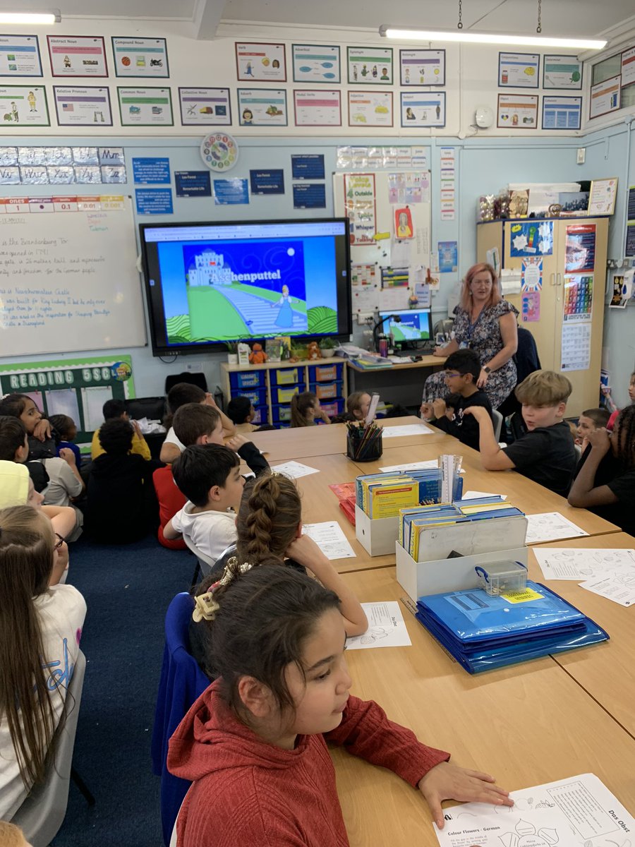 LFP_MrsC's tweet photo. #LFP5SC and #LFP5SJ have been learning all about Germany and its language today. We also listened to Ashenputtel (Cinderella) in German! Es war sehr gut! @Lea_Forest_HT @lea_forest_aet @AETAcademies @BirminghamEdu https://t.co/MRymaHuF9I