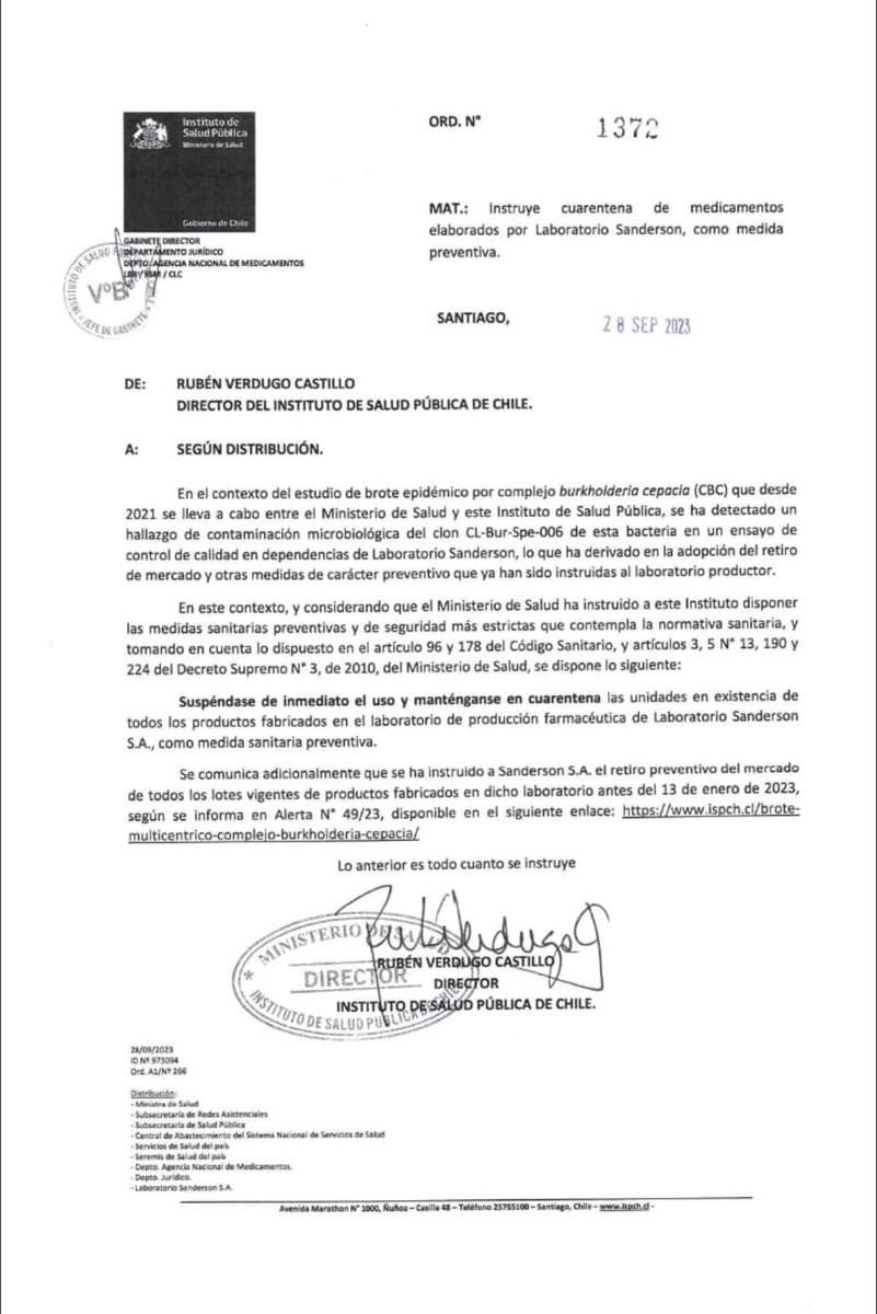 TuiteroSismico's tweet photo. ALERTA CHILE  🇨🇱 
El ISP ordena el retiro de todos los productos elaborados antes del 13/01/2023 del laboratorio Sanderson.
Ya sean medicamentos e insumos médicos (muchos utilizados en pabellónes) 
Para que puedan revisar en caso que tengan algo en sus casas.
Están contaminados con  Burkholderia Cepacia ( grupo de 9 bacterias) la cuál puede generar neumonia, fibrosis pulmonar, encefalomielitis, abscesos cutáneos entre otros.
Y tienen una fuerte resistencia a los antibióticos!