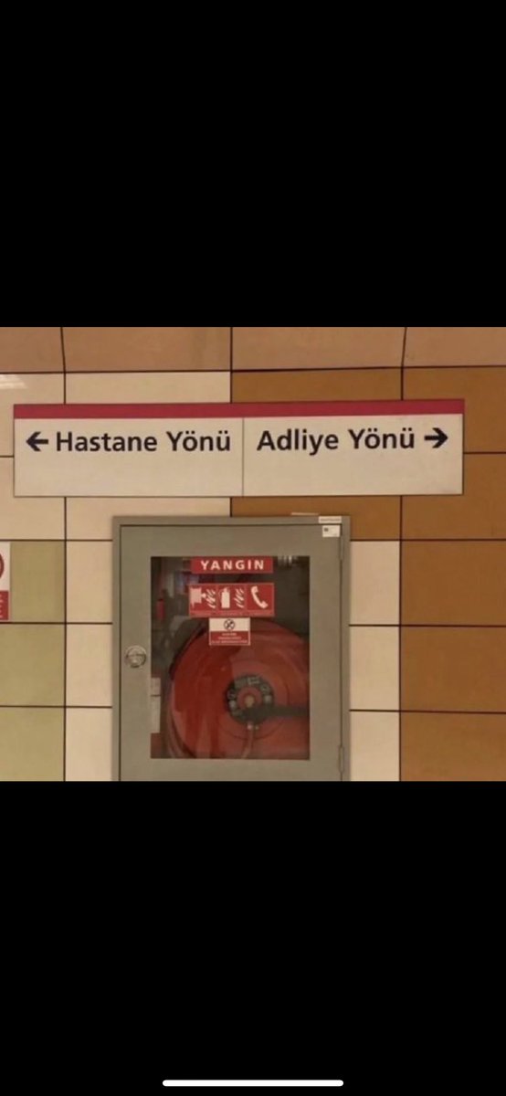 dogaydas's tweet photo. Bir adliye buldum hastanenin tam karşısında. Beni ararsan ya adliyedeyim ya da tam karşısında https://t.co/qwlhn0NDfp