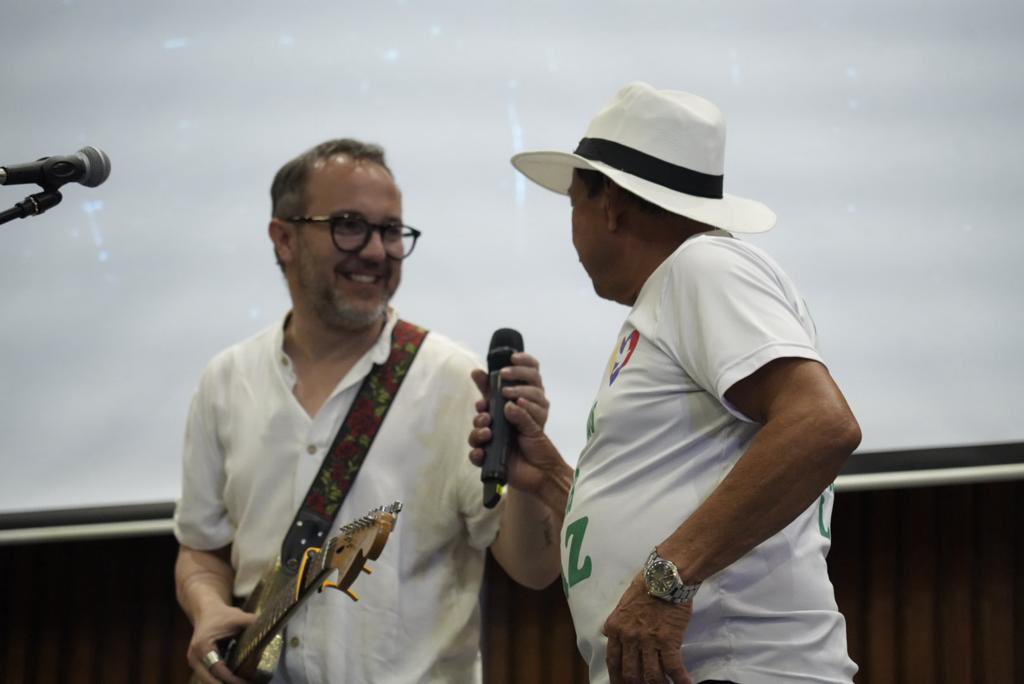 ARNColombia tweet picture