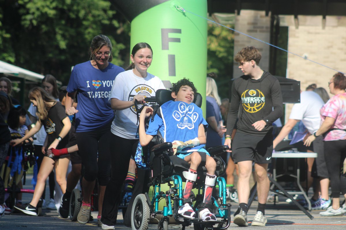 DeepwoodLake's tweet photo. Many thanks to @RLSD_Beavers for enriching the day with #Broadmoor School students at our annual #WheelWalkRun event! Also, thank you to @2ndSoleMentor for use of the race equipment and to #BroadmoorFamilyNetwork for providing lunch. What a great day! https://t.co/NLWKobxN01