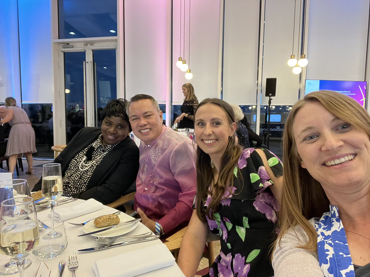 Such a great night at the #HOSCARS yesterday celebrating the incredible work being done & dedicated staff of @NHSHomerton - Well done to all the nominees and winners! 🙌 We feel very honoured to have been awarded #ClinicalTeamOfTheYear award! 🥳🏆🤩 @EPiC_Hackney