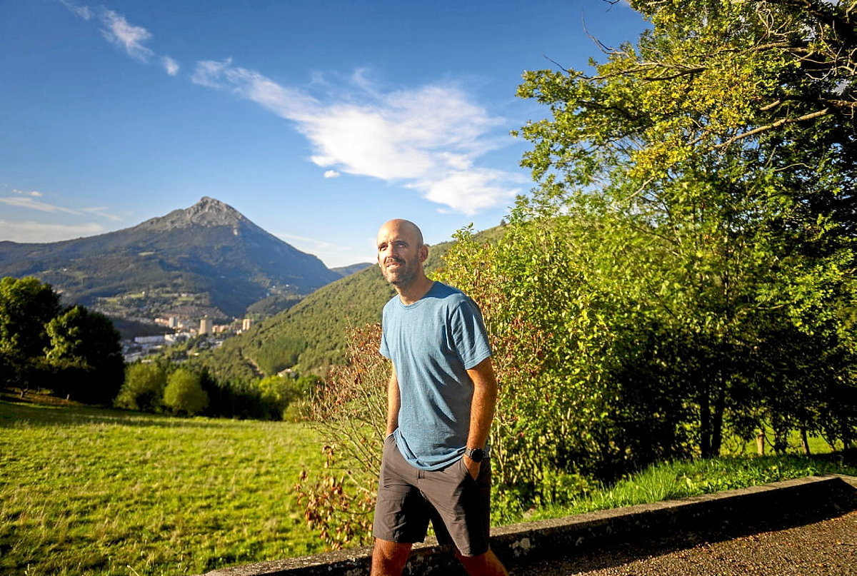 [ERREPORTAJEA] <a href="/urbixxx/">andoni urbistondo</a>  Julen Elorza, mendiko lasterketen bideogilea naiz.eus/eu/hemeroteca/…