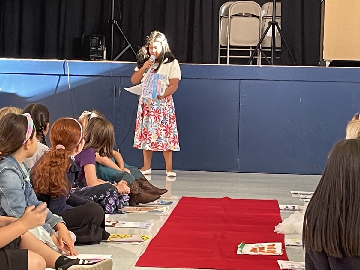 MurwoodWC's tweet photo. 3rd Graders are sharing their first published works of the year! Red Carpet style! #marvelousmustangs https://t.co/HQvatWoa0u