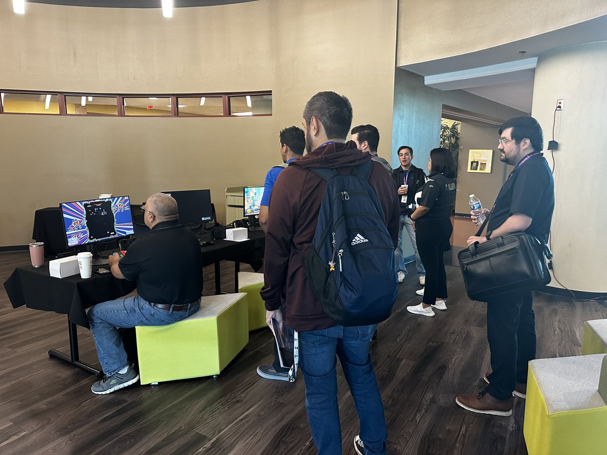 ESC1STEM tweet media