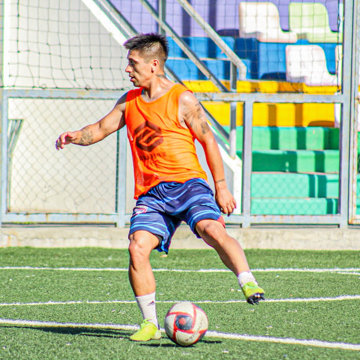 juventusfc_nic's tweet photo. ¡Terminando de afinar los últimos detalles para la Jornada 8 🆚 FC Bambino! 😜🍕

#OrgulloRojiazul #SoyRojiazul #VamosJuve https://t.co/PFIjb54JxH