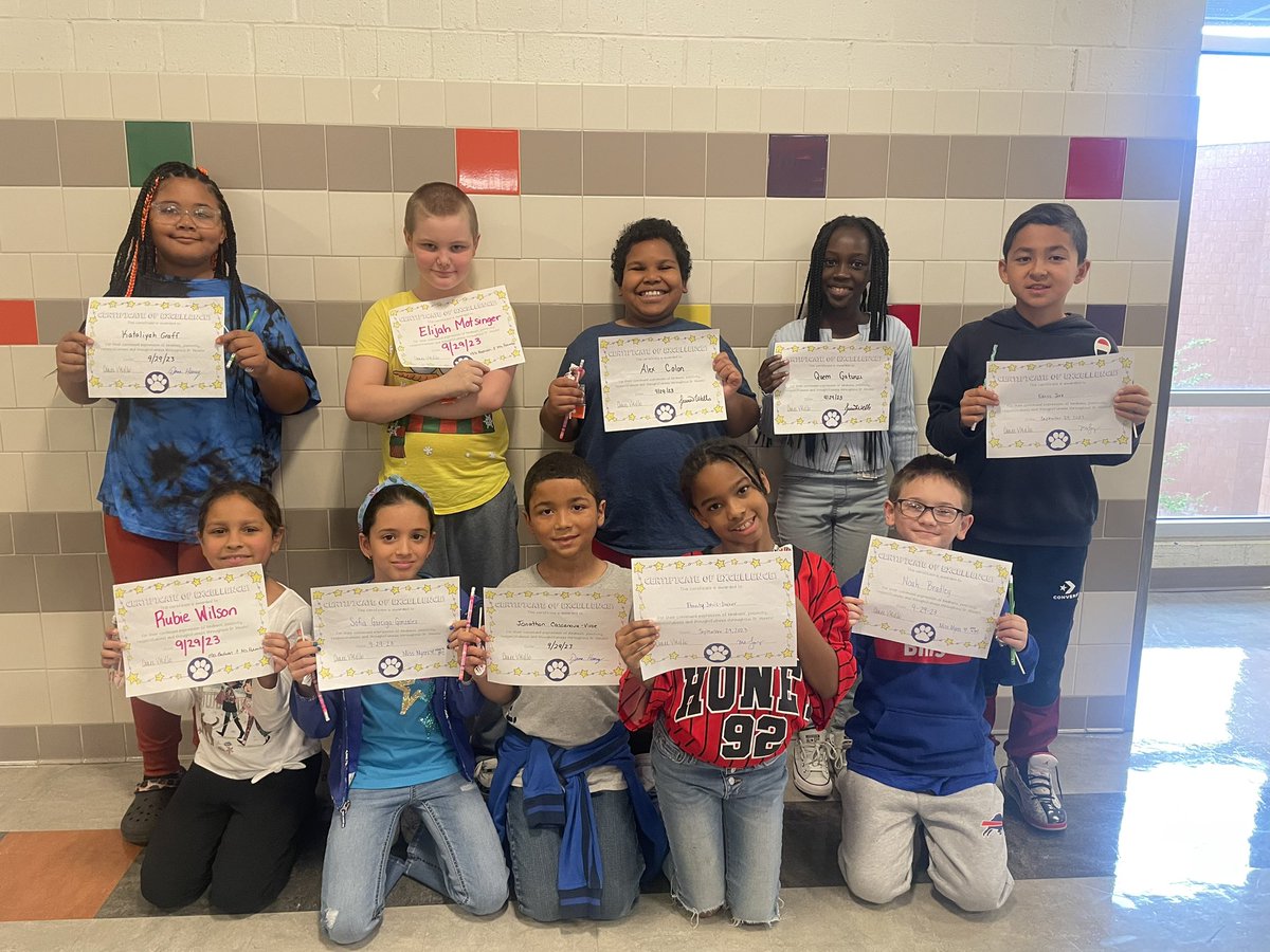 Dr. Weeks 4th Graders tweet media