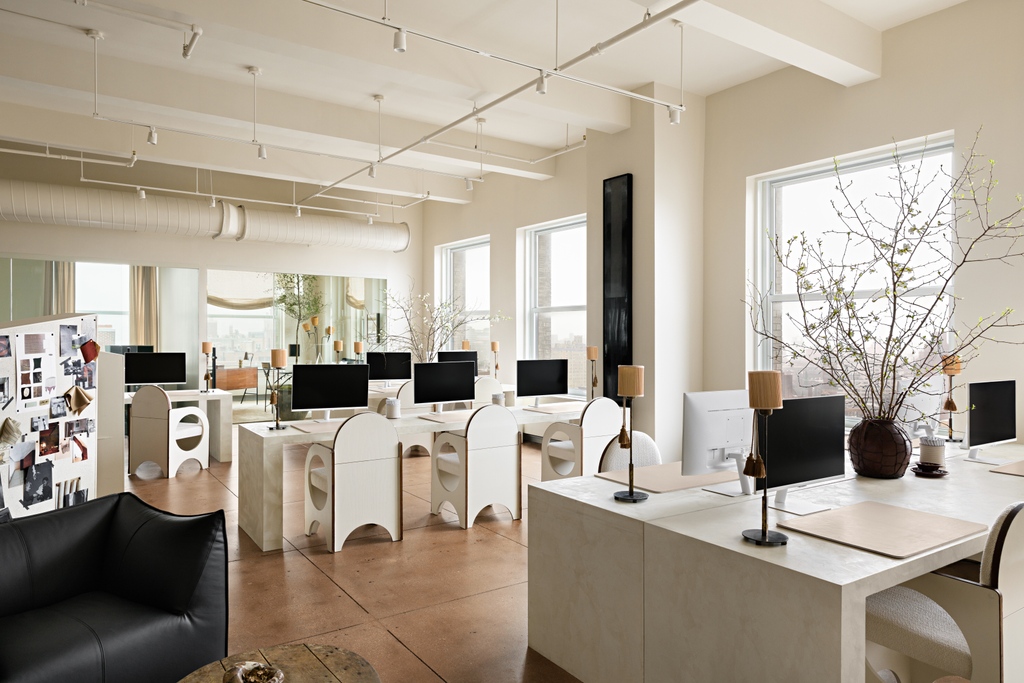 JeremiahBrent's tweet photo. Our NYC office - where ideas come to life. #JeremiahBrentDesign https://t.co/e97QGpnhzH