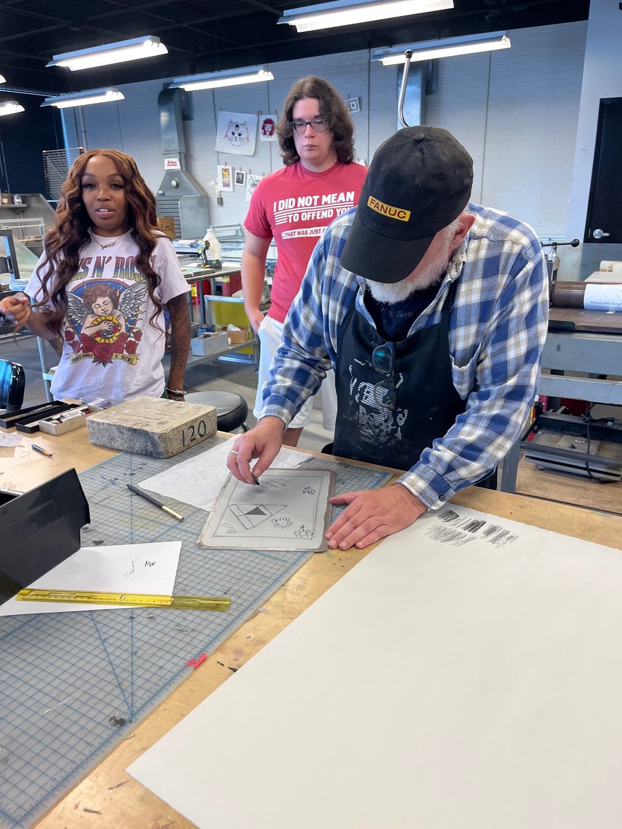 #MGA Material Culture Studies students participated in a workshop on the lithographic process taught by @GeorgiaCollege Professor of Art Bill Fisher. Students even took home their own class-created lithograph! 🖨️