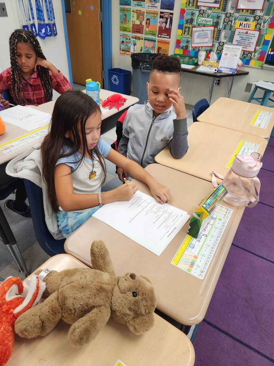 Shelly Mitchell tweet media