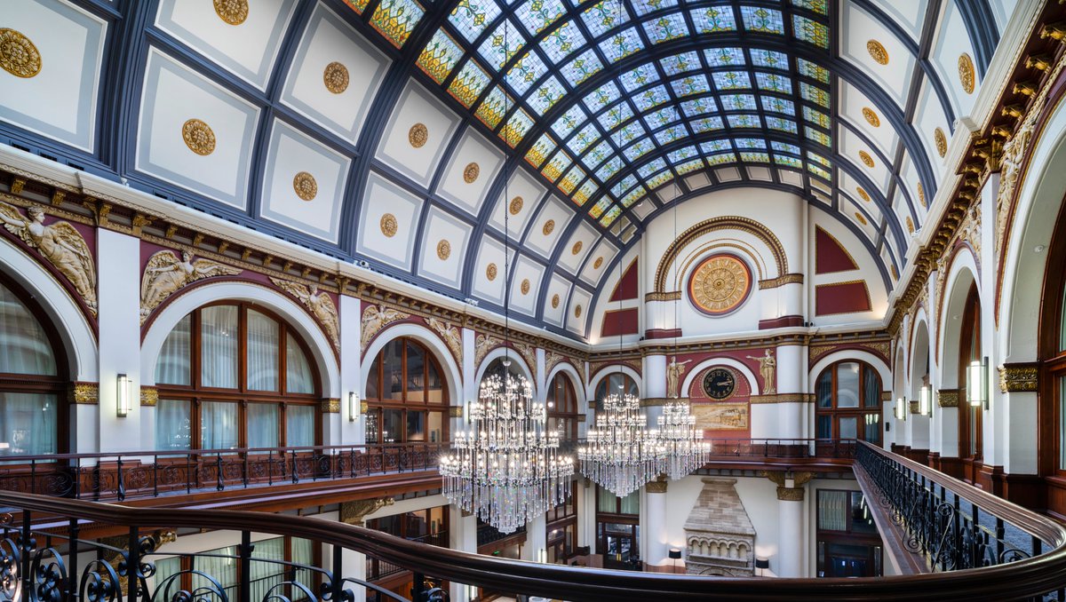 NashvilleYards's tweet image. Don't miss your chance to get tickets for a unique dining &amp;amp; @caymuscab wine-tasting experience under @UnionStationNsh's stained-glass ceiling on Oct. 6! Proceeds of the 5-course dinner support #BigTable's mission to help hospitality workers in crisis: opentable.com/booking/experi…